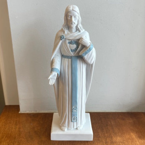 8" Sacred Heart of Jesus Statue